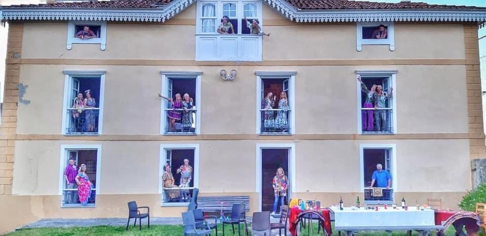 La Cochera De Somao, Casona De Tipologia Indiana Somado 外观 照片